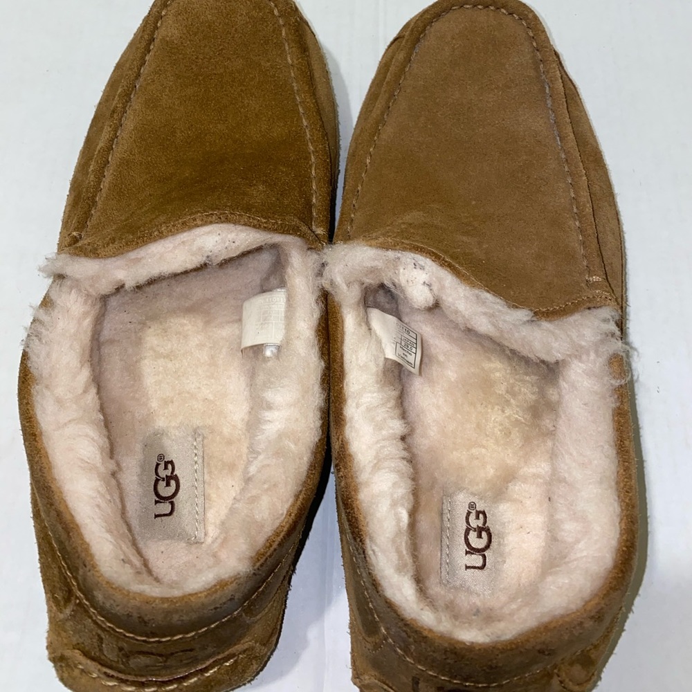 UGG Slip ons